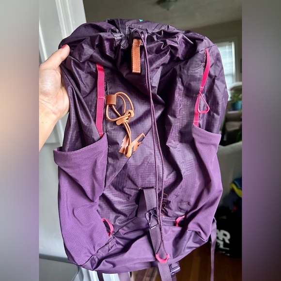 REI small lightweight daypack - Picture 2 of 3